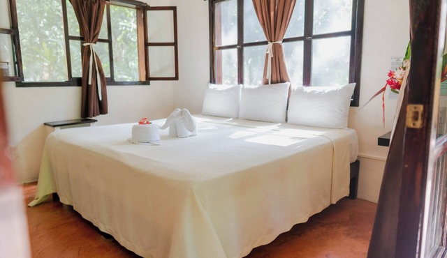 Kin Balam Cabanas