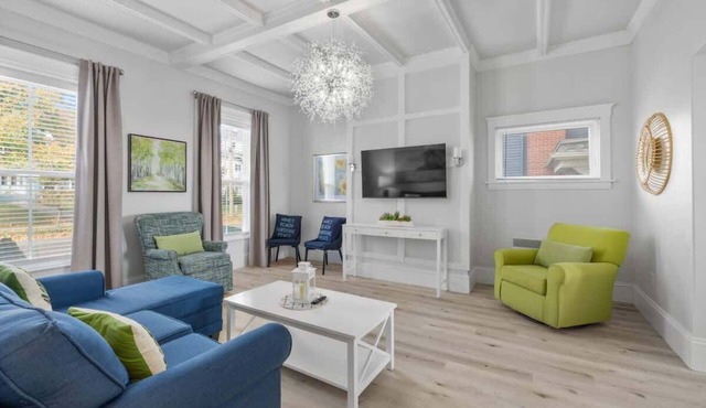 LUX Waterfront 2 Bedroom Condo Downtown Ch'town in Charlottetown