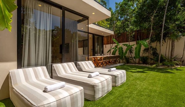 Luxe 5BR Villa Azulis | Pools | Bikes | Aldea Zama