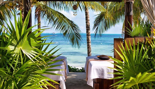 Luxe Ocean-View Studio ~ Private Balcony ~ Tranquil Area