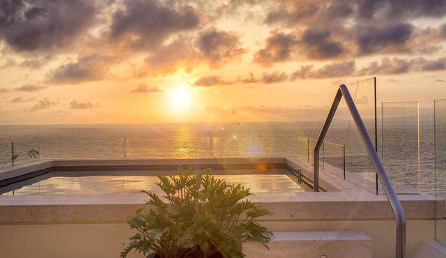 LUXURY CONDO LOS MUERTOS BEACH in Puerto Vallarta