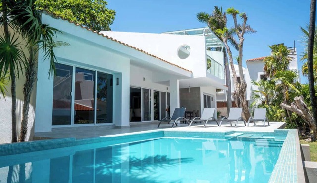 Luxury House w/Private Pool & Beach Access