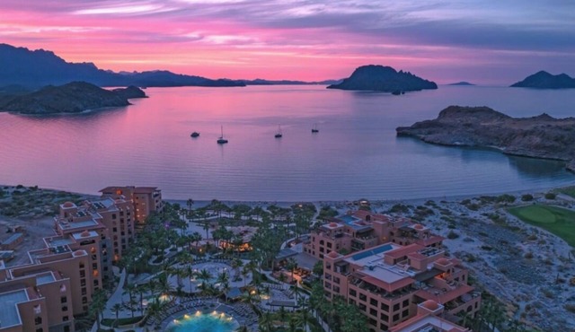 Luxury 3 BR Villa - TPC Danzante Bay Golf, Spa & Sea - Villa del Palmar Loreto
