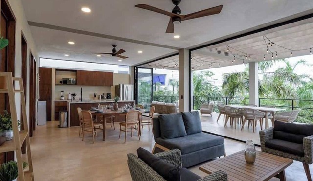 Luxury Rooftop Penthouse w/Private Pool & Jungle Views