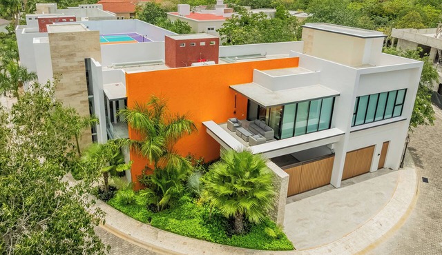 Luxury Villa w/Pier and Beach, Resort Amenities