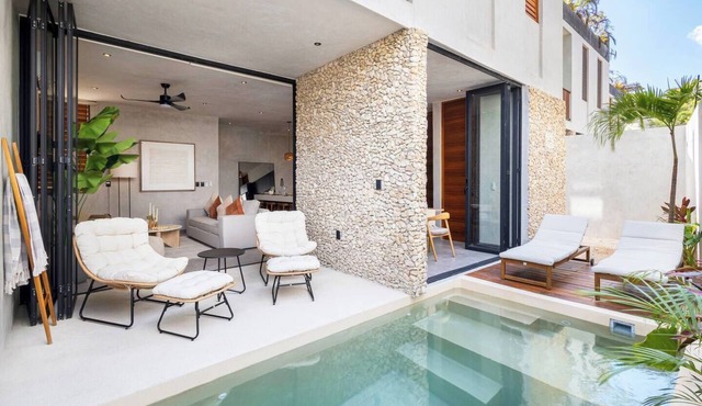 Modern & Luxury Villa w/2 private pools in Tulum