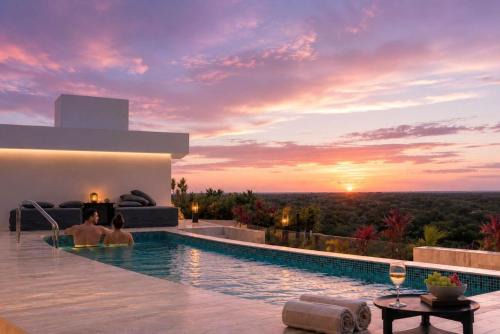 Modern Tulum Loft Private Garden and Resort Pool