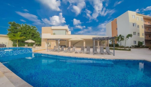 New Penthouse! 3Bed+2Bath- Azulejos