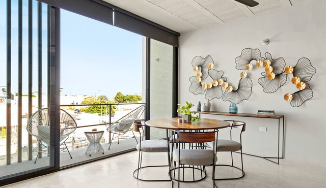 Ocean Boutique Condos