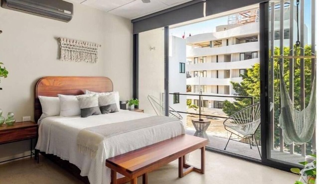 Ocean Boutique Condos