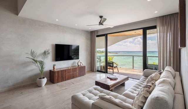 Oceanfront 3-Bed Luxury apt, kayaks Tulum