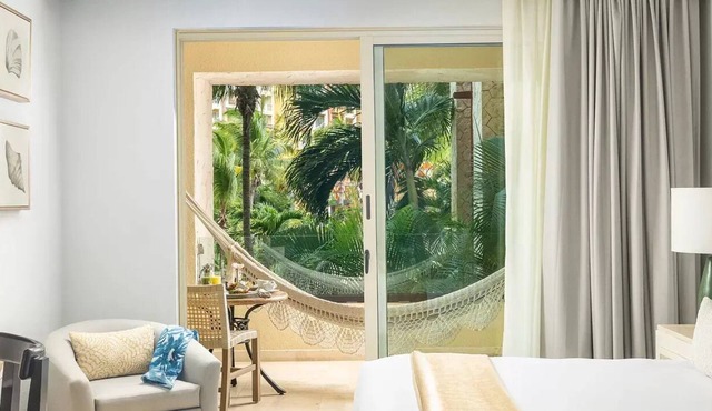 One Bedroom Suite - Villa del Palmar Cancun