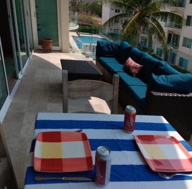Perfectly located spacious apartment with 2 balconies