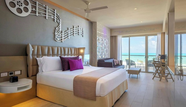 Planet Hollywood Cancun Adult Scene by Royalton, An Autograph Collection® All-Inclusive Resort - Adults Only