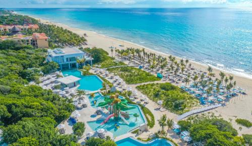 Platinum Tower at Sandos Playacar All Inclusive 2 Teens Up to 17 years Stay Free