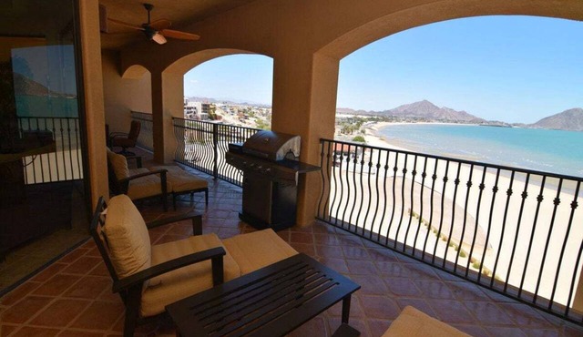 Playa del Paraiso Deluxe Rental | 2BR/2BA | Ocean Views | Pool