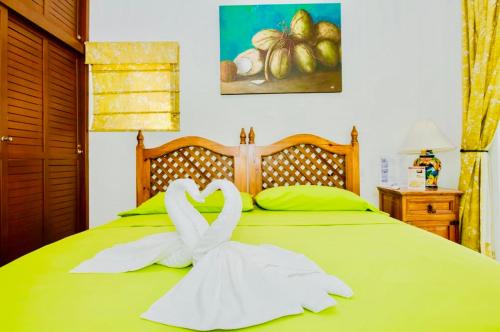 Playacar - Superior Budget Room With Swimming Pool Air Conditioning and Parking