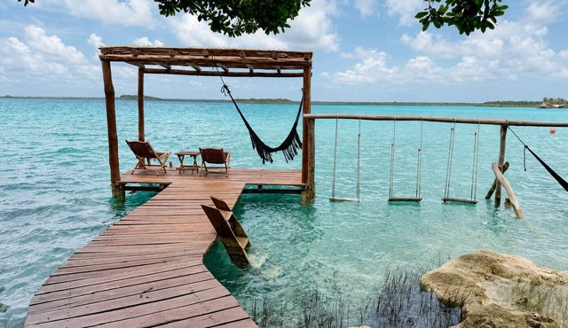 Private Bacalar Lagoonfront Home 2BR, Dock & AC