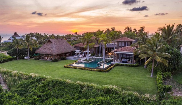 Punta Mita Villa with Rooftop Jacuzzi, Chef and Butler