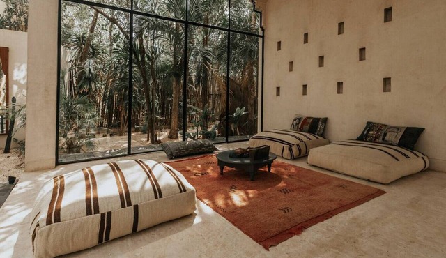 Rare 8BR Mansion Moroccan Style w Hot Tubs | Pools