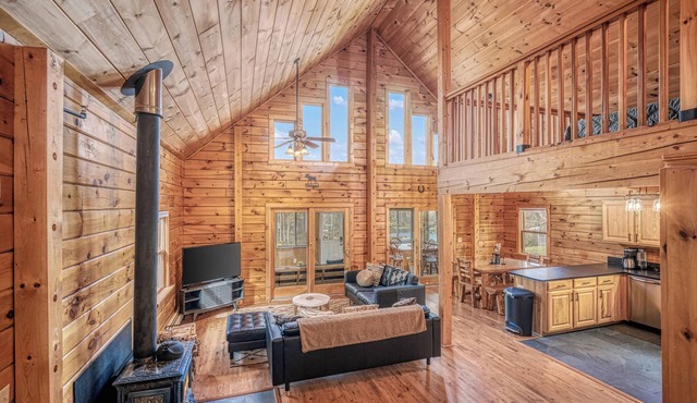 River’s Bend - Riverfront Bretton Woods Cabin in Carroll