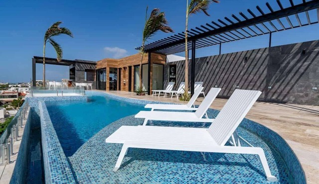 Rooftop Pool Apartment near Playa del Carmen