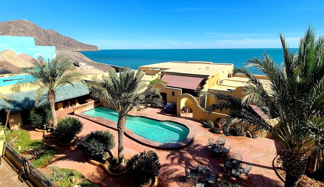 Seaside Retreat for Two