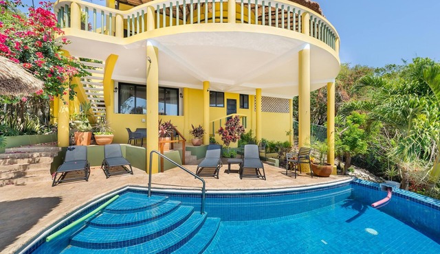 Secluded 6 BR w/Ocean + Jungle Views.