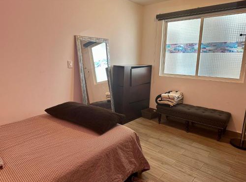 Solo Traveler Room Vía Morelos 24-7 Access