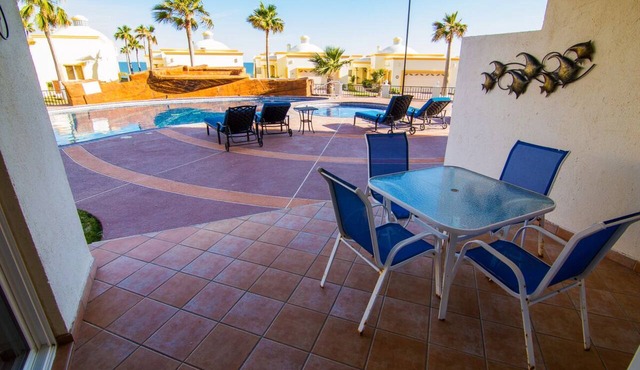 Spectacular 1 1/2 Bedroom Condo on Sandy Beach at Las Palmas Beachfront Resort in Puerto Peñasco