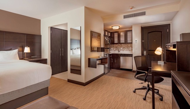 Staybridge Suites Silao by IHG