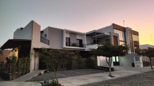 Studios V19 Residencial Victoria in Colima