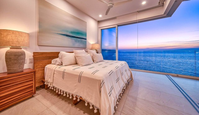 Stunning Oceanfront Condo at Orchid by Maxwell
