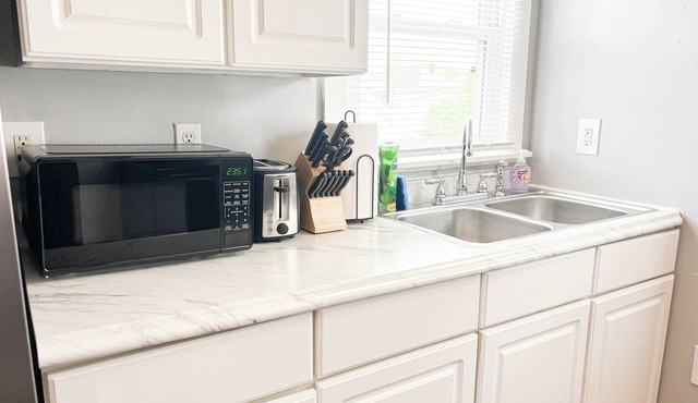 Stylish 2-Bedroom duplex in prime location! in Piqua