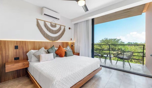 Superior Studio, Balcony, Garden View - Ixuh Ocean Front 5 Ave Playa del Carmen