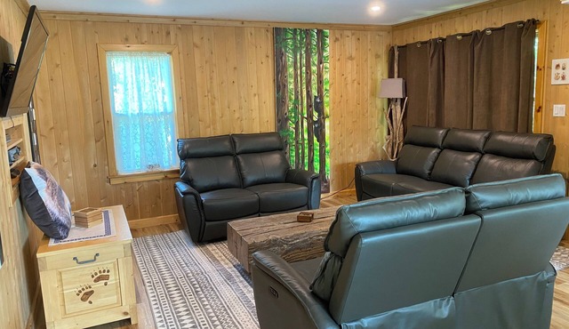Teddy Bear Bed & Breakfast in Bancroft