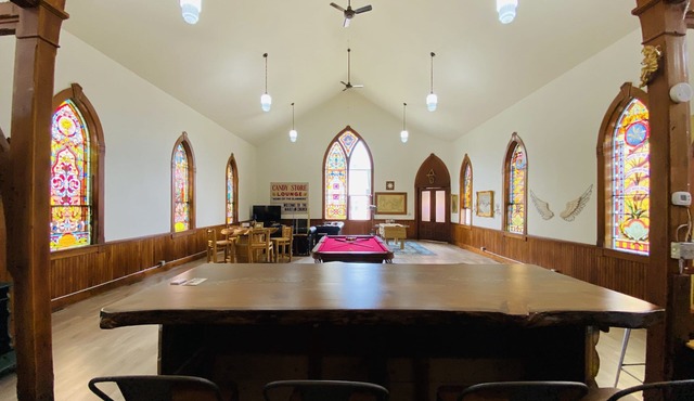 The Mauston Church Mansion. Close to Dells! in Mauston