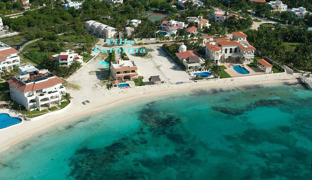 Tranquil Oceanfront Villa on the sparkling Caribbean Sea