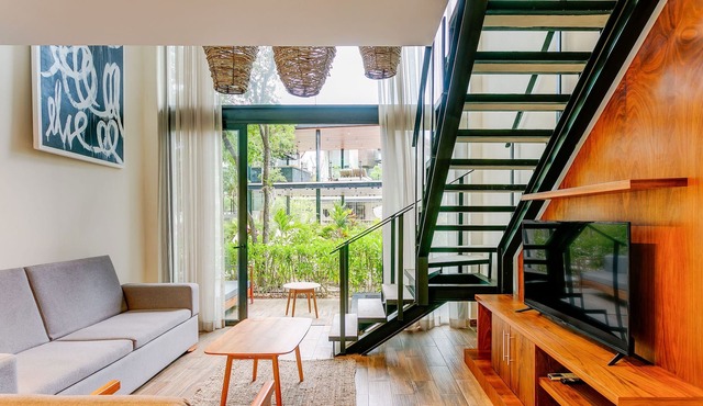 Trendy Stay | New Condo Resort w/ Pool Near Beach!