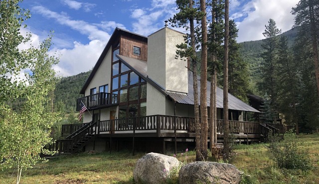 Vail Ski Chalet, Awesome! Private Home, Vail tax # 4113 in Vail