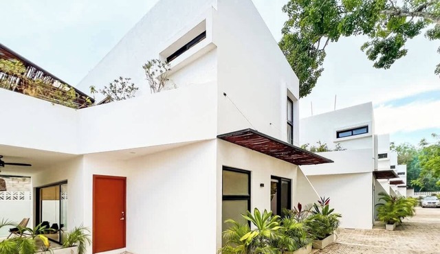 Veleta House w/Private Pool, Terrace & BBQ Grill