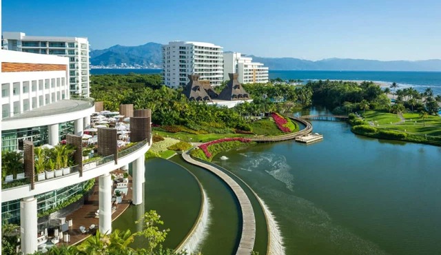 Vidanta at Grand Mayan Nuevo Vallarta 2 bedrooms & 1 bedrooms available!