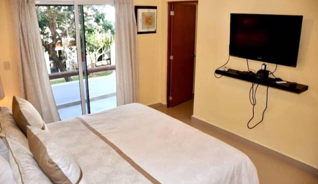 Villa de 4 Dormitorios con Piscina Cerca de la Playa