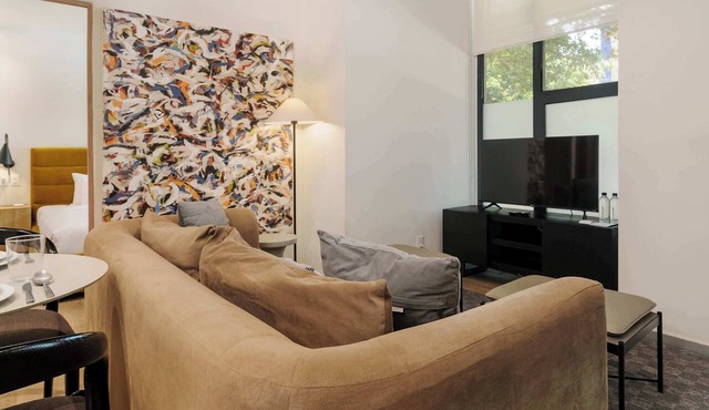 w* | Sophisticated 2BR w/AC in the Heart of Cuauhtémoc