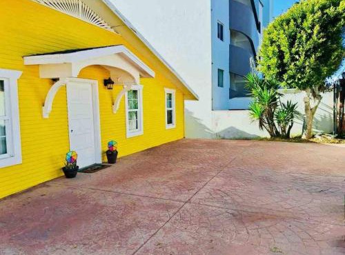 Yellow Beachfront Dream Home in Rosarito Beach