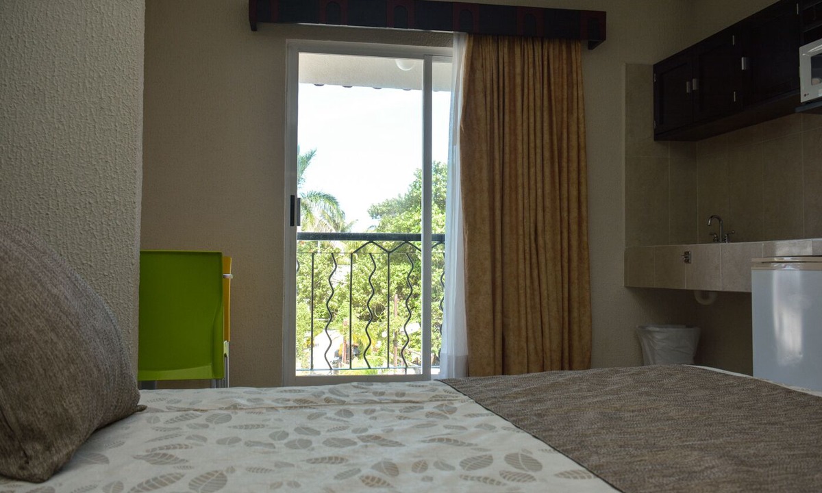 Centro - Supmza 001 Hotel | Suites Los Arcos