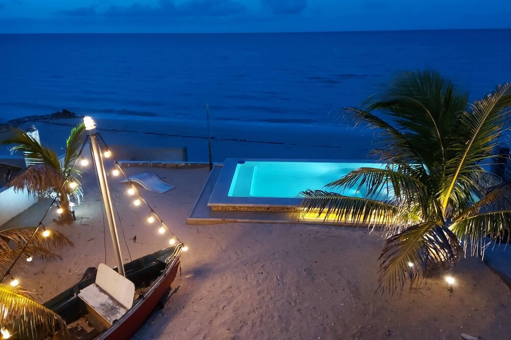 Chuburna Puerto Apartment | A la orilla del mar