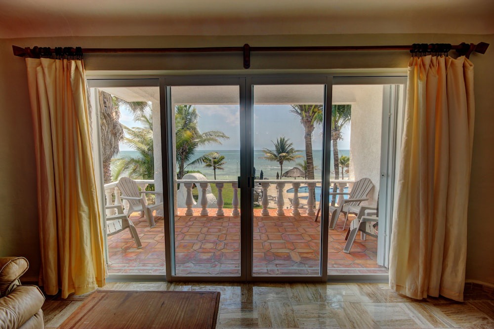 Puerto Morelos Condo | Condo #322 at Caribbean Reef Villas - OceanFront, huge pool for families/couples