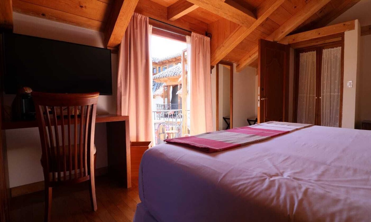 De La Merced Hotel | Hotel Casa de Familia de San Cristobal