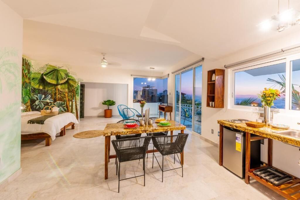 Downtown Puerto Vallarta House | La Casa Blanca